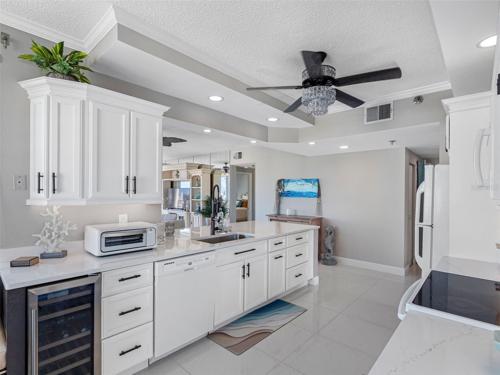 Image 24 of 76 For 7979 Sailboat Key Boulevard S 601