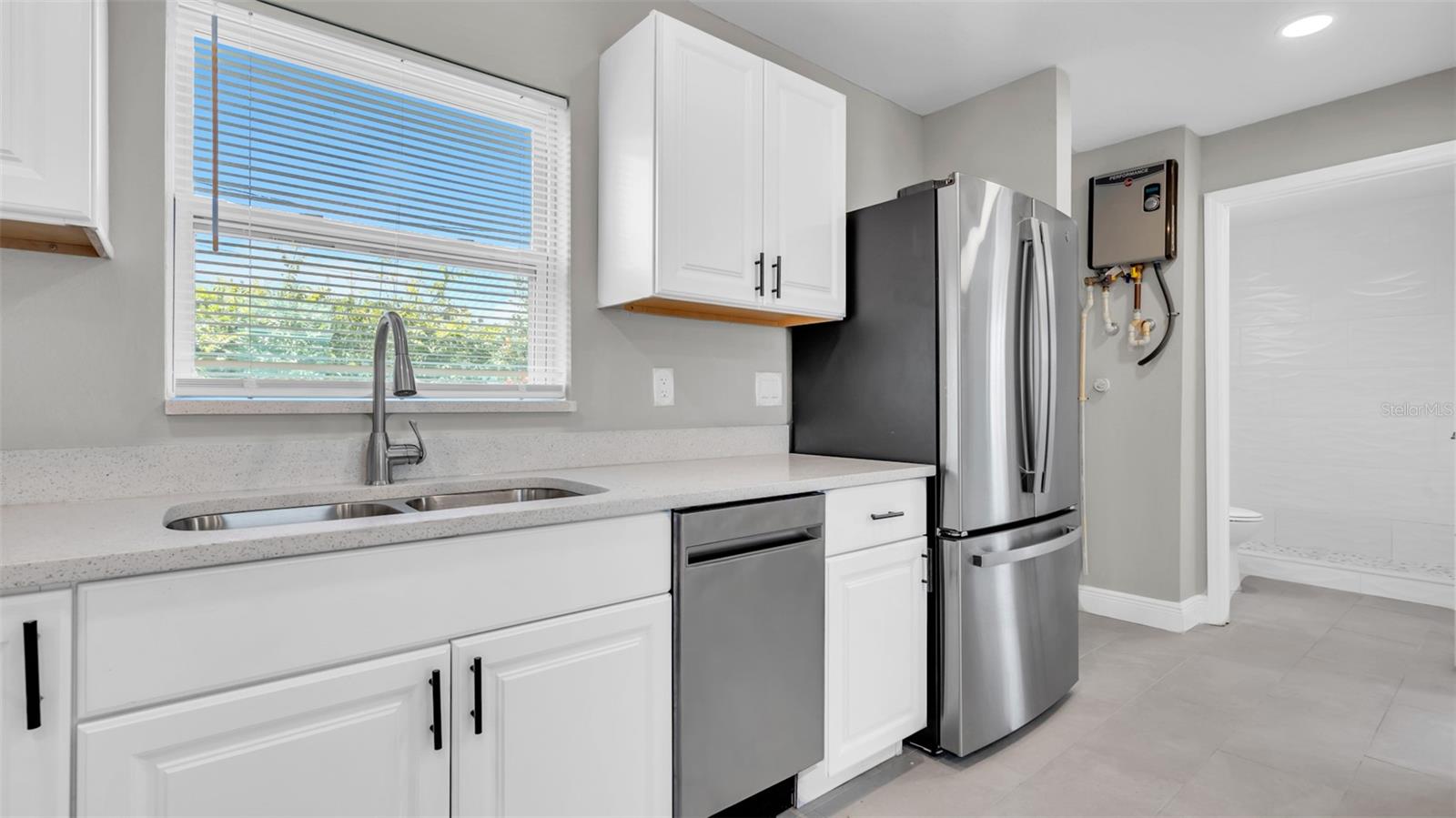 Image 11 of 22 For 2651 1-2 2nd Avenue S