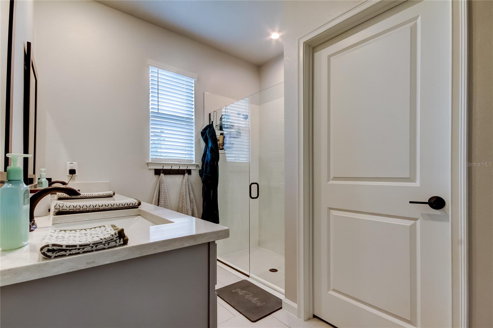 Listing photo id 23 for 2456 Arbor Wind Drive