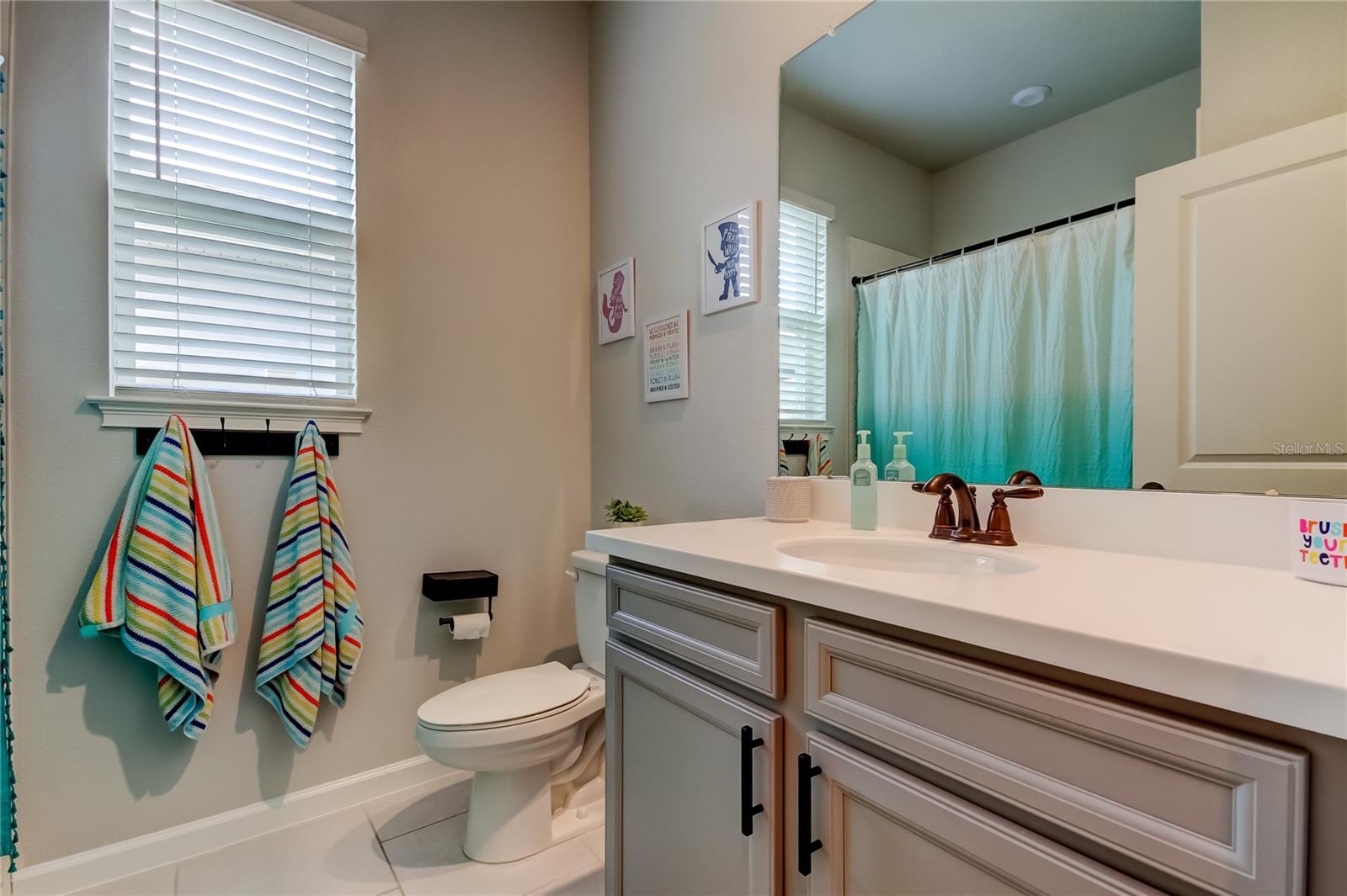 Listing photo id 28 for 2456 Arbor Wind Drive