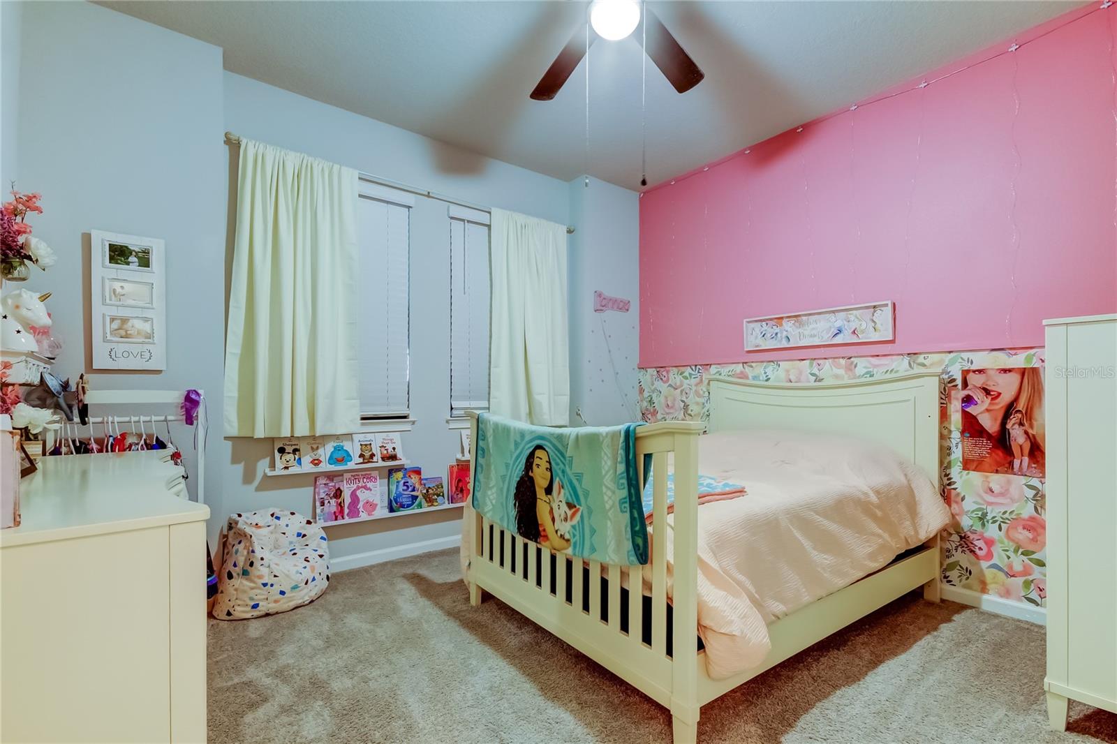 Listing photo id 32 for 2456 Arbor Wind Drive