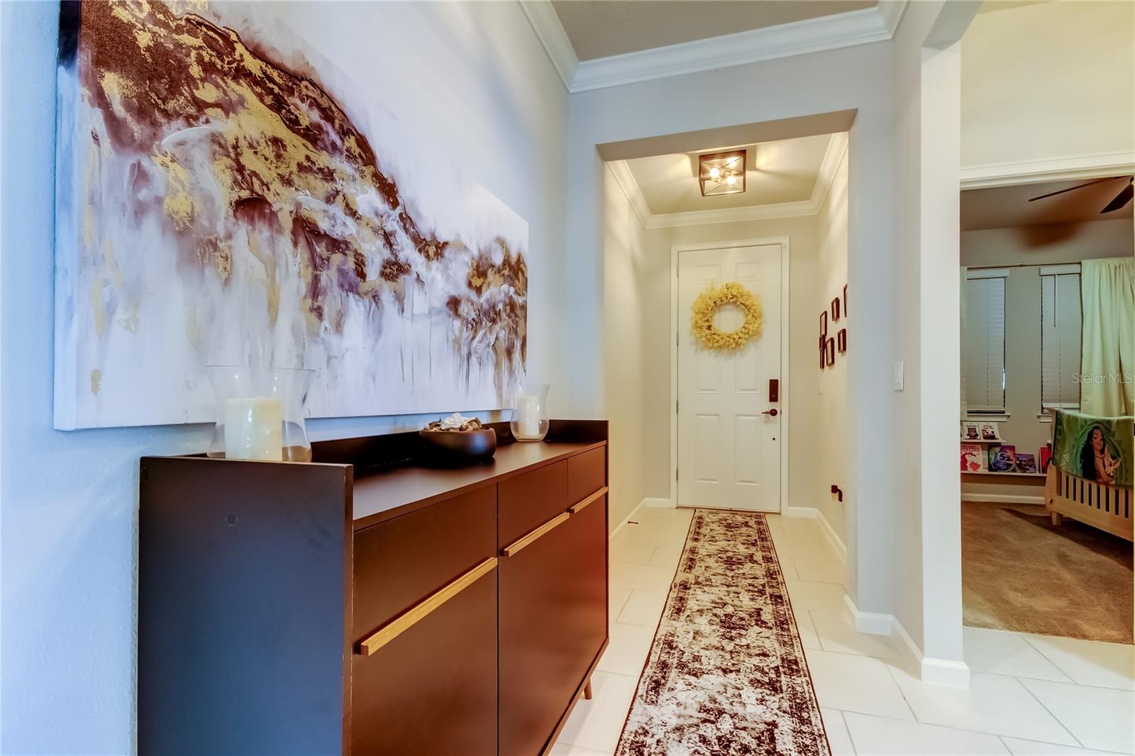 Listing photo id 3 for 2456 Arbor Wind Drive