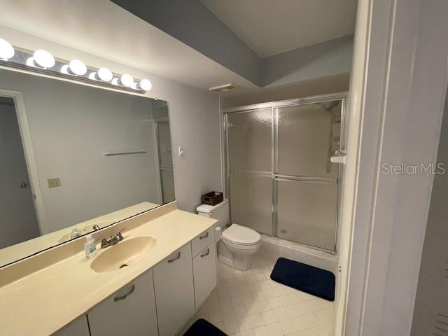 Image 13 of 16 For 5701 Bahia Del Mar Circle N 402