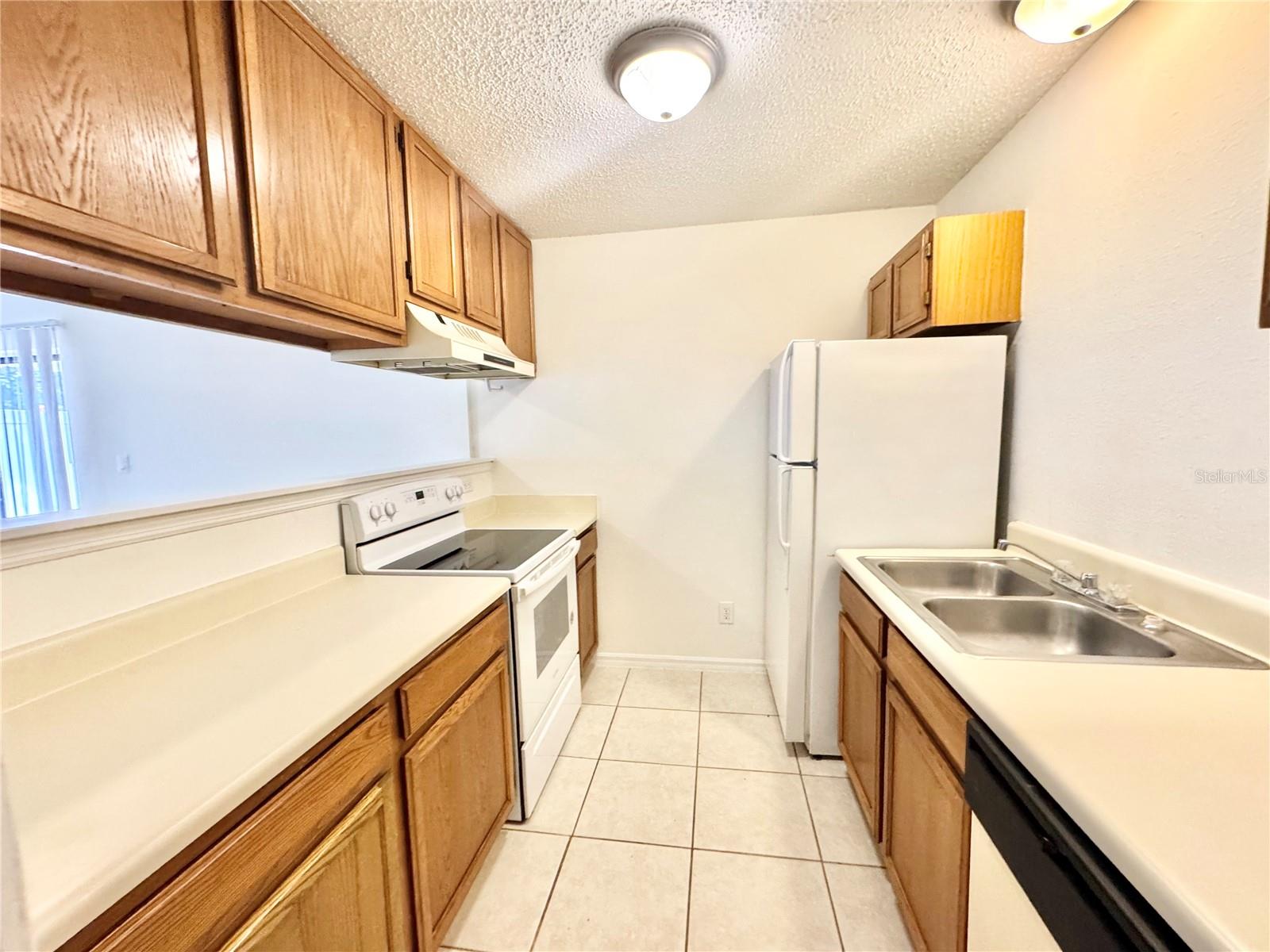 Image 14 of 68 For 2302 Maki Road 58
