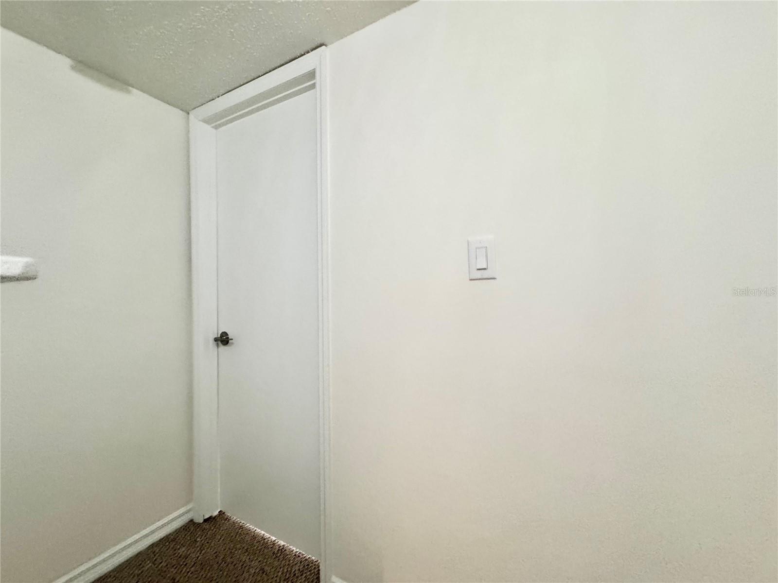 Image 31 of 68 For 2302 Maki Road 58
