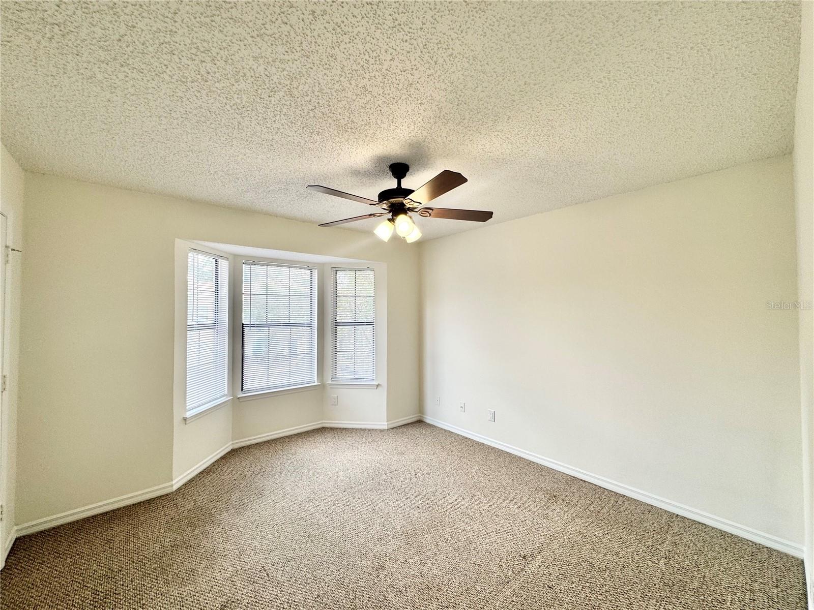 Image 42 of 68 For 2302 Maki Road 58