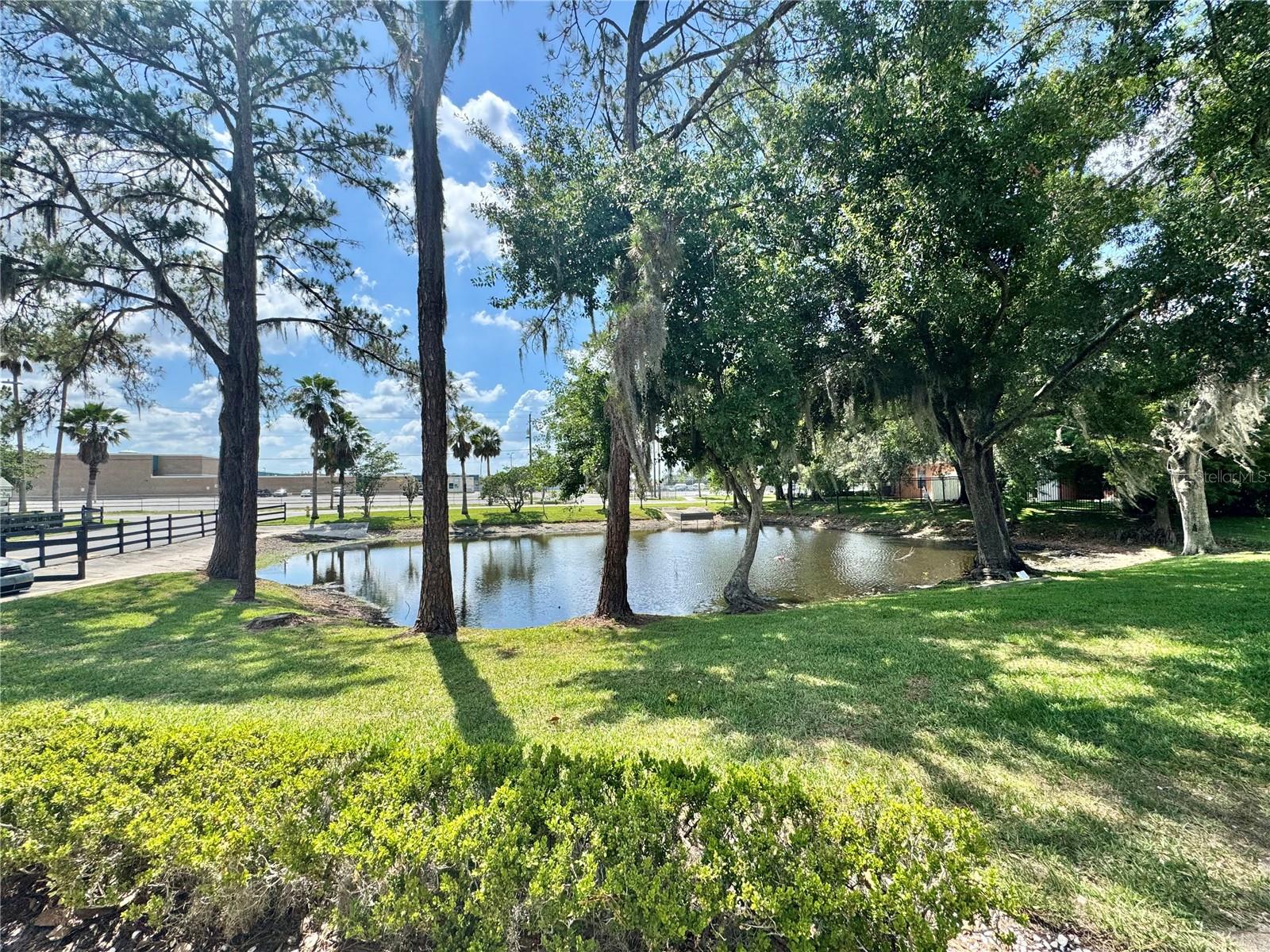Image 62 of 68 For 2302 Maki Road 58