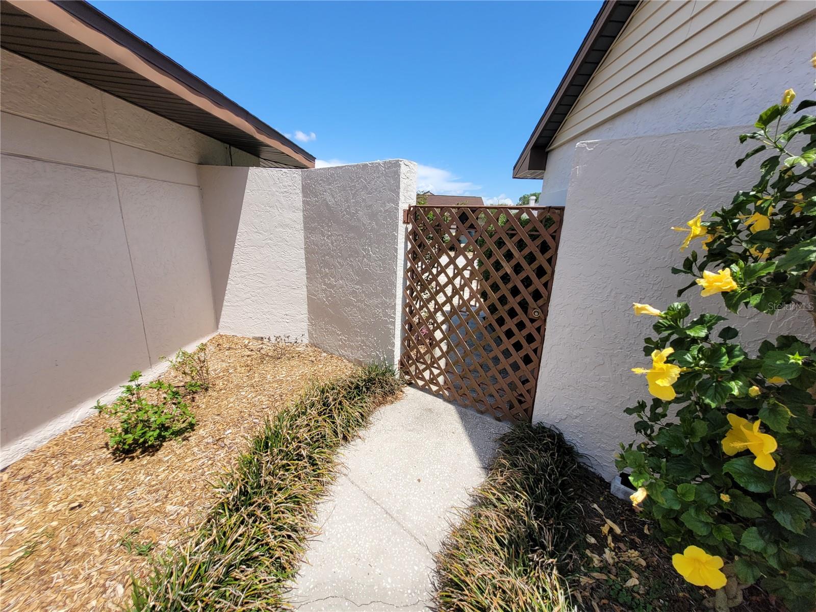 Image 3 of 19 For 7125 Silvermill Drive