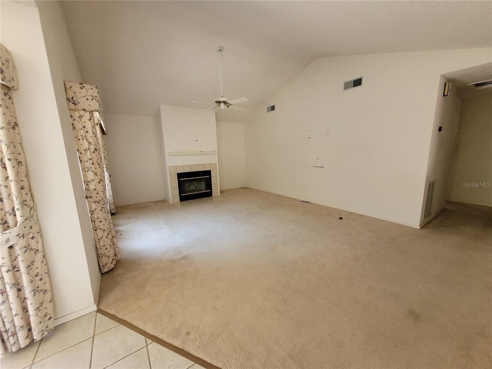Image 9 of 19 For 7125 Silvermill Drive