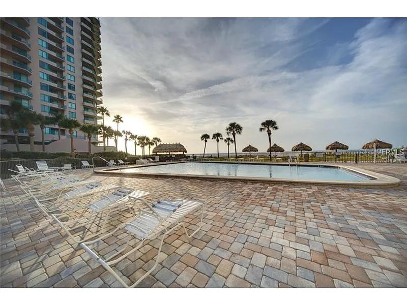Image 3 of 4 For 1480 Gulf Boulevard 905