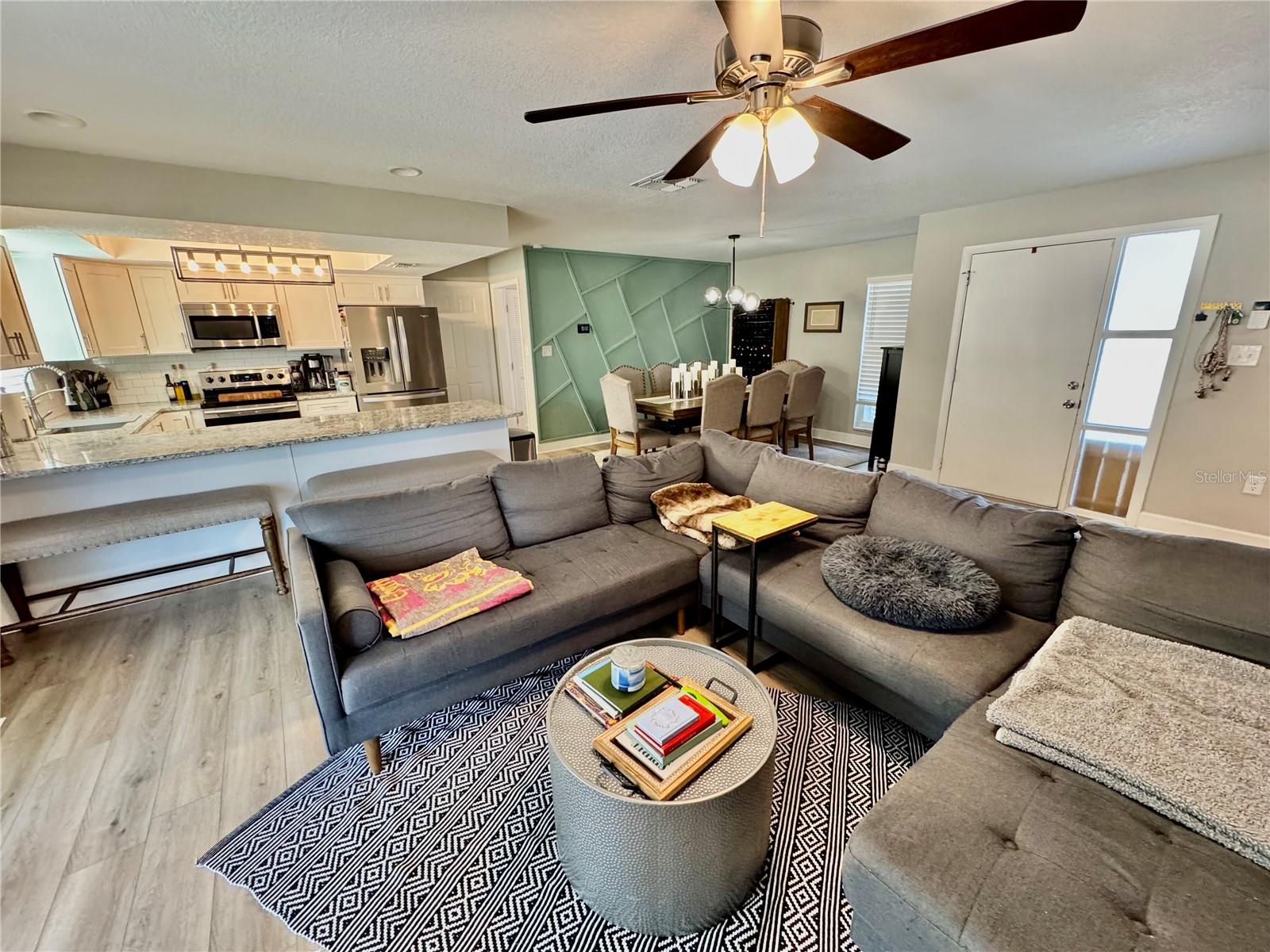 Image 11 of 29 For 4128 Palo Alto Drive