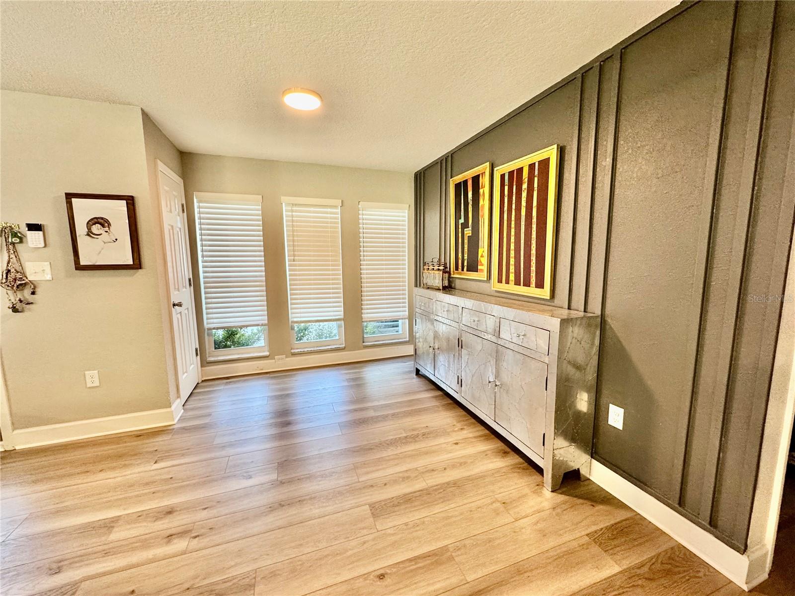 Image 13 of 29 For 4128 Palo Alto Drive