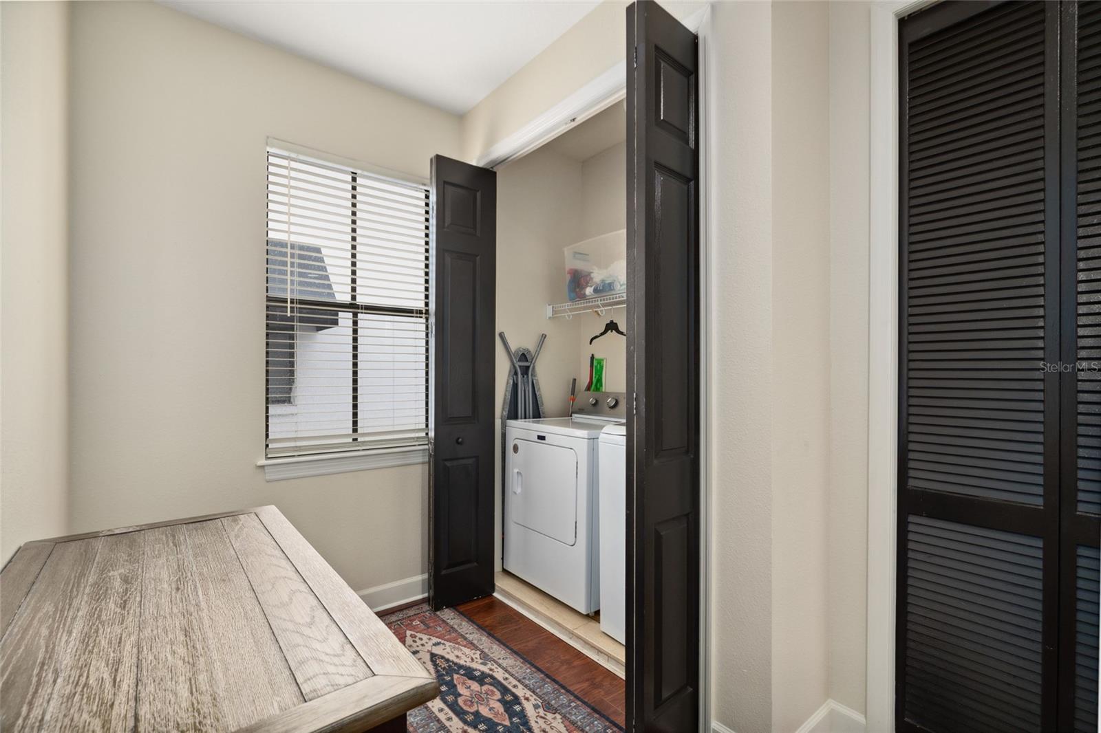 Image 18 of 34 For 109 Packwood Avenue B