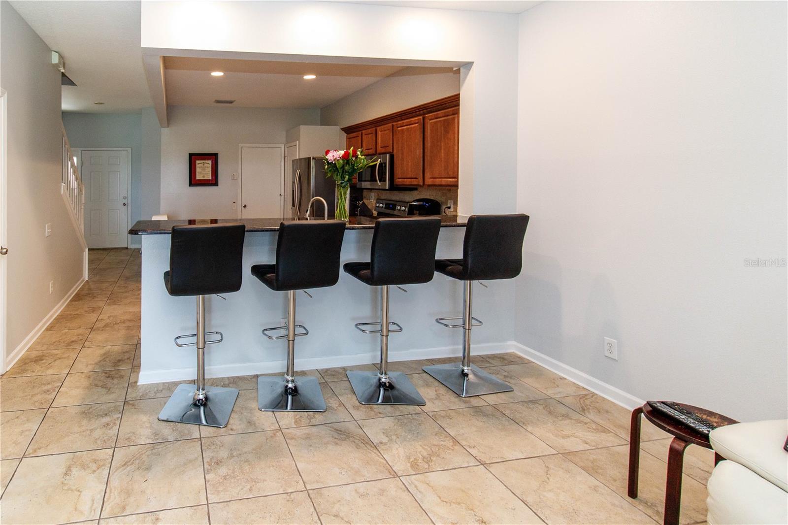 Listing photo id 4 for 8568 Sandy Beach Street