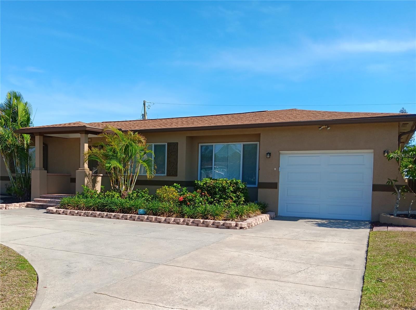 Details for 4864 Lake Charles Drive N, KENNETH CITY, FL 33709