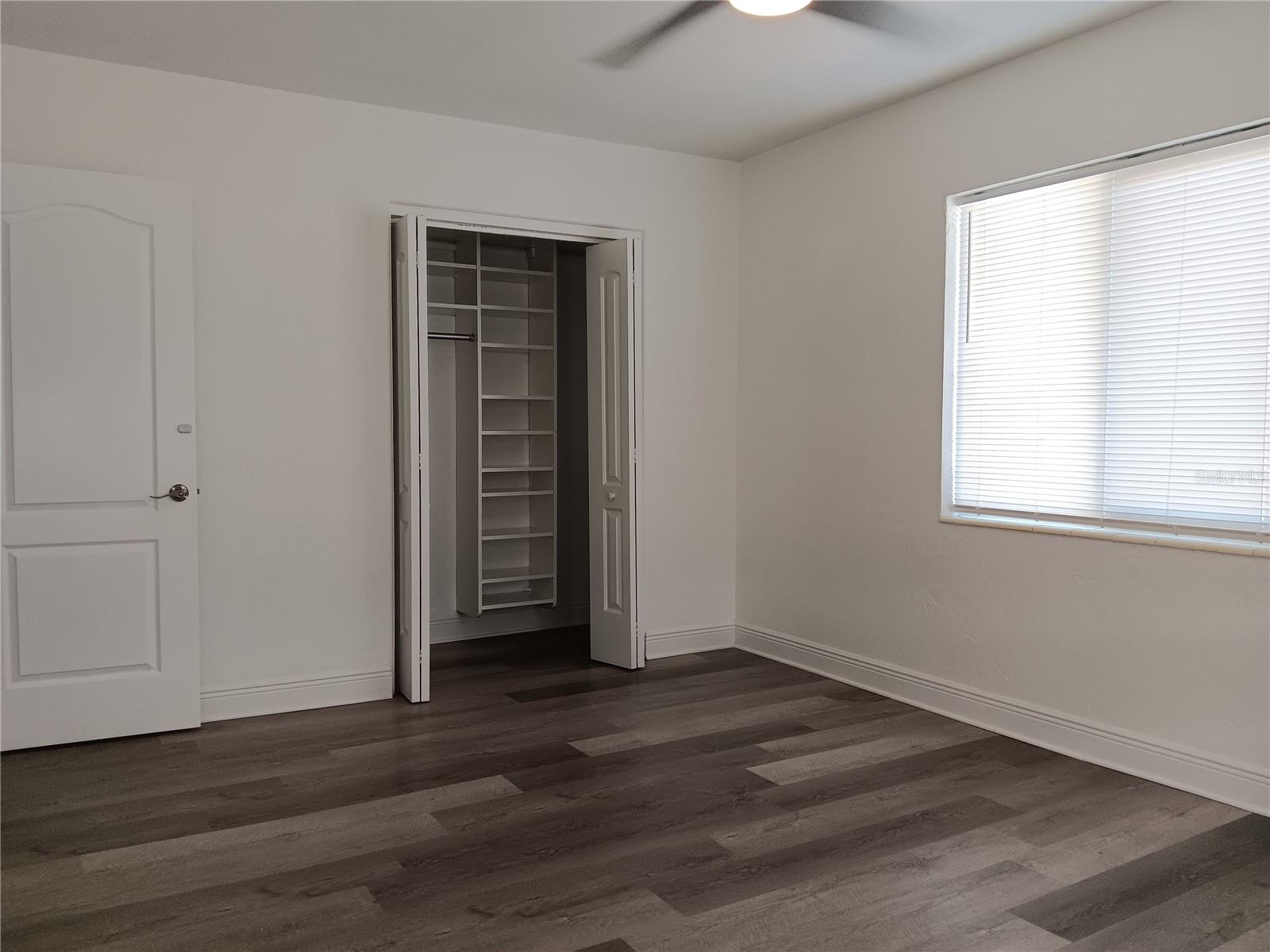 Image 20 of 32 For 4864 Lake Charles Drive N