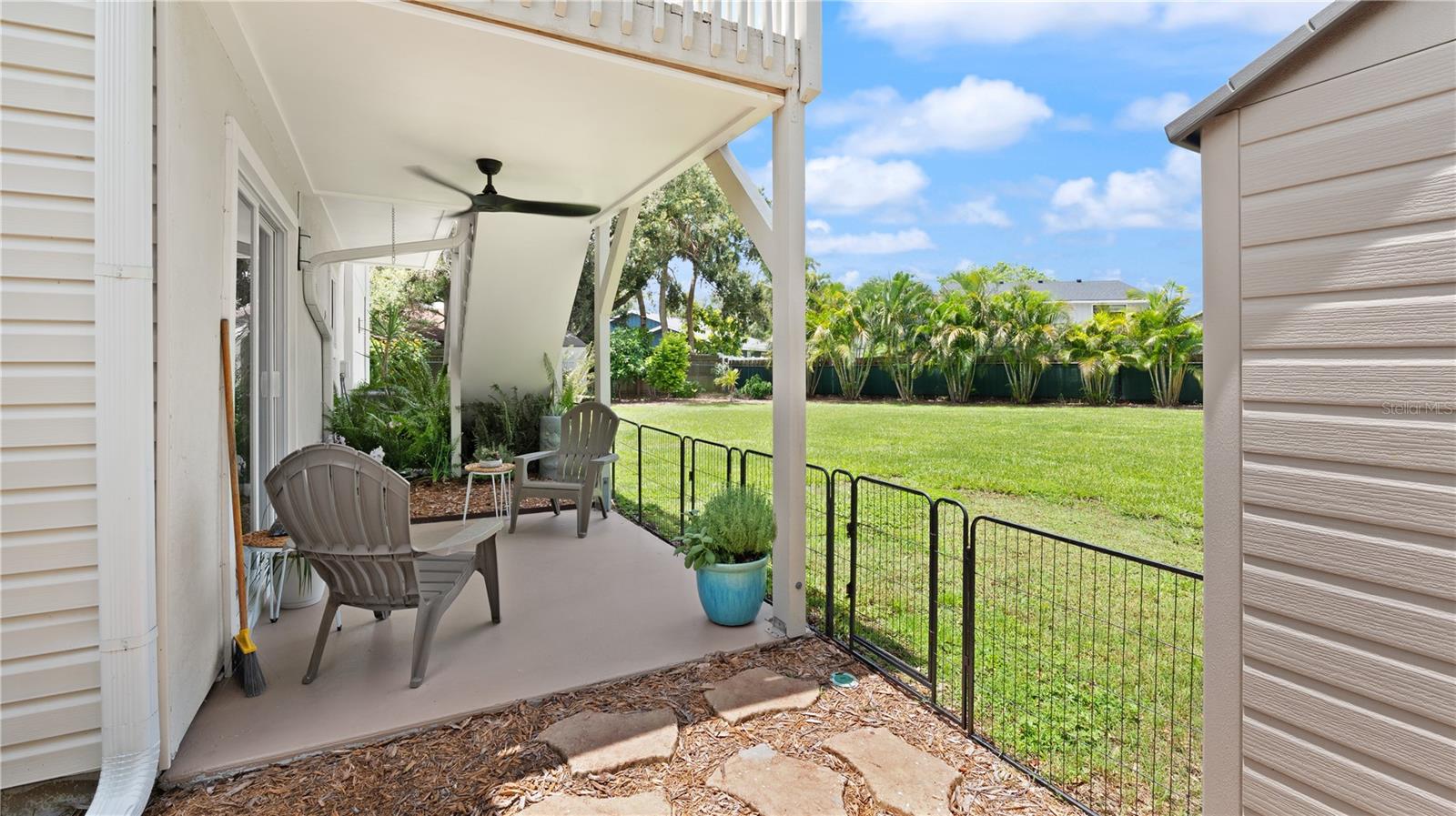 Image 40 of 45 For 8096 Glenbrooke Lane