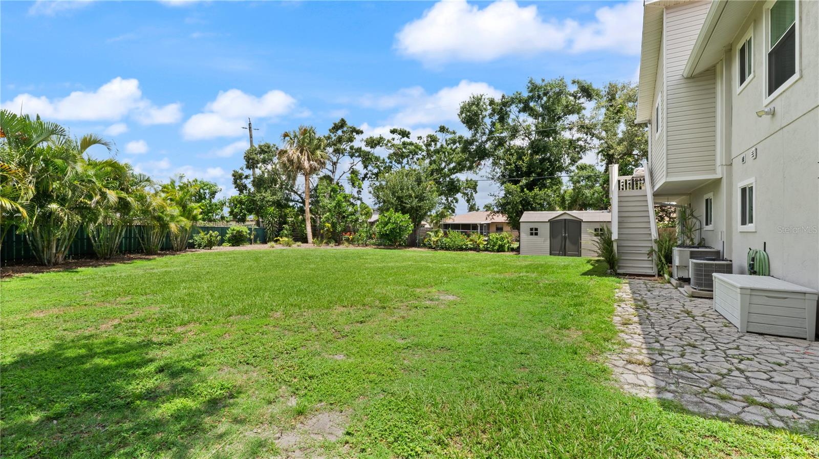 Image 43 of 45 For 8096 Glenbrooke Lane