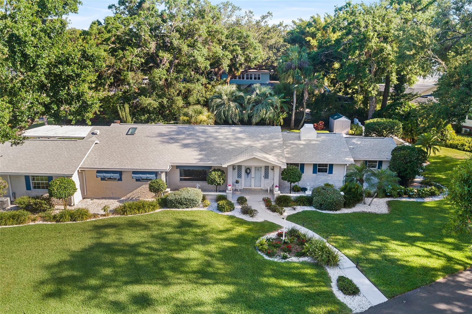 Image 2 of 92 For 2110 Reaney Road
