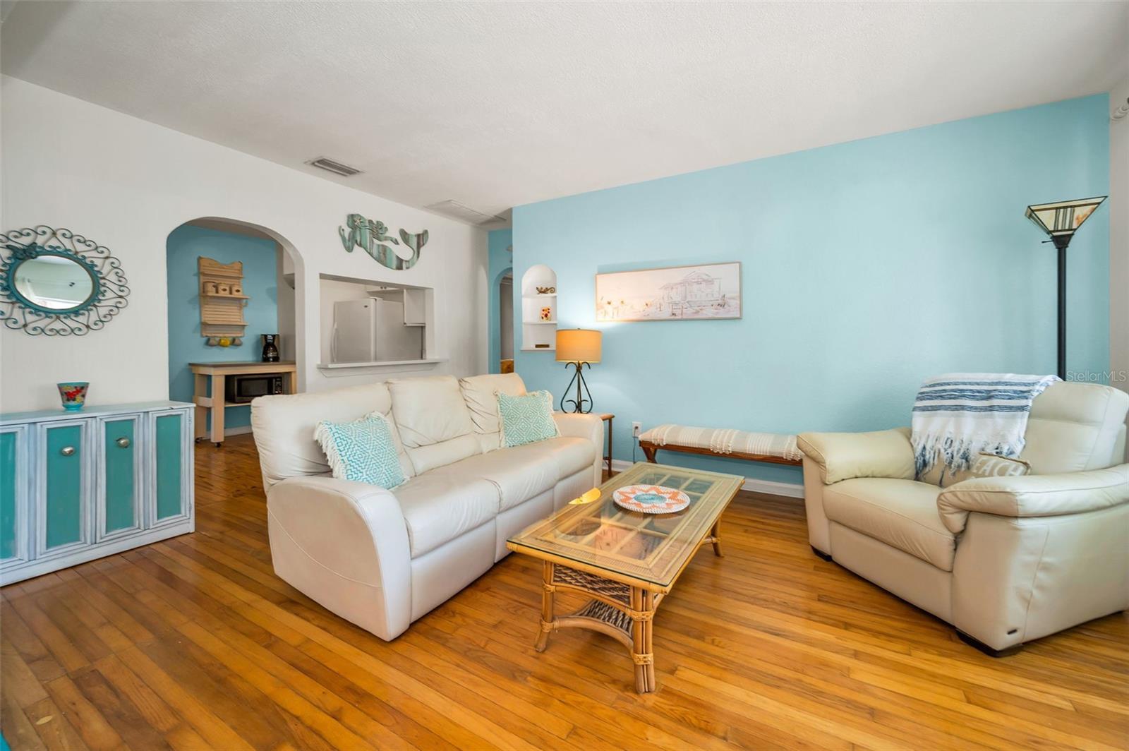 Listing photo id 14 for 420 Roanoke Street