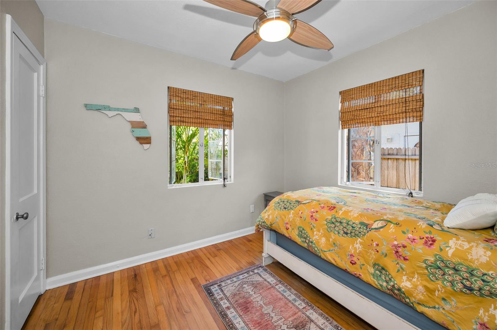 Listing photo id 23 for 420 Roanoke Street