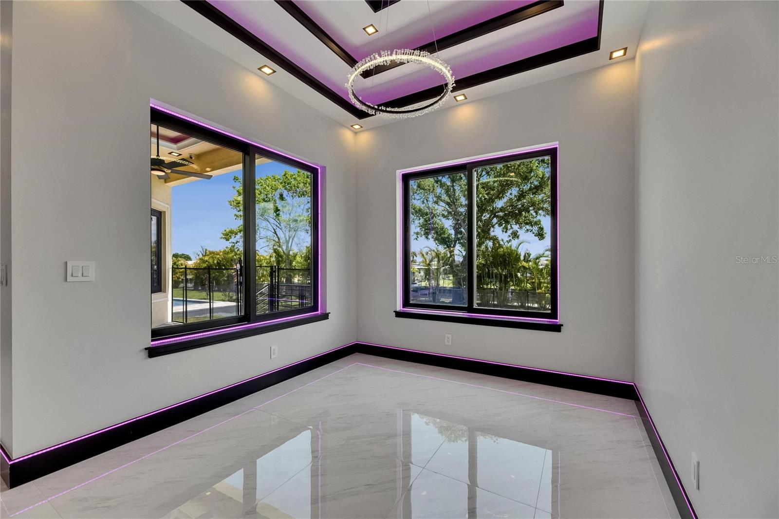 Image 32 of 89 For 6532 Simone Shores Circle