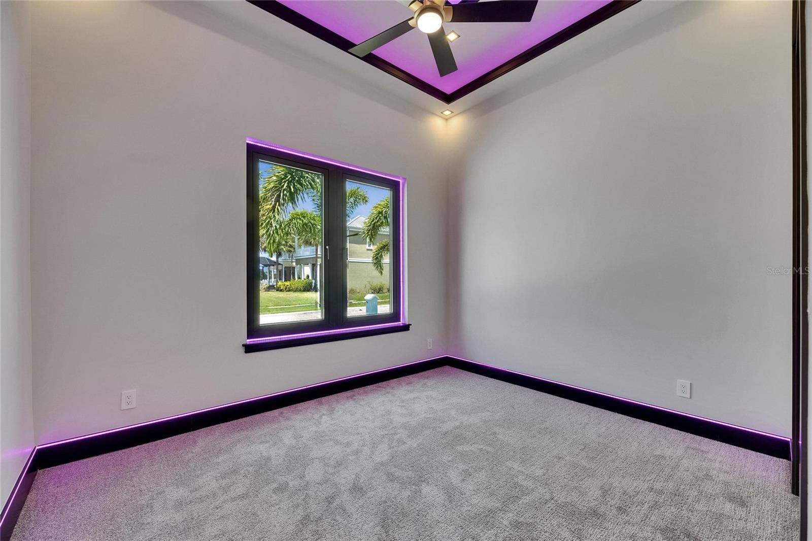Image 8 of 89 For 6532 Simone Shores Circle