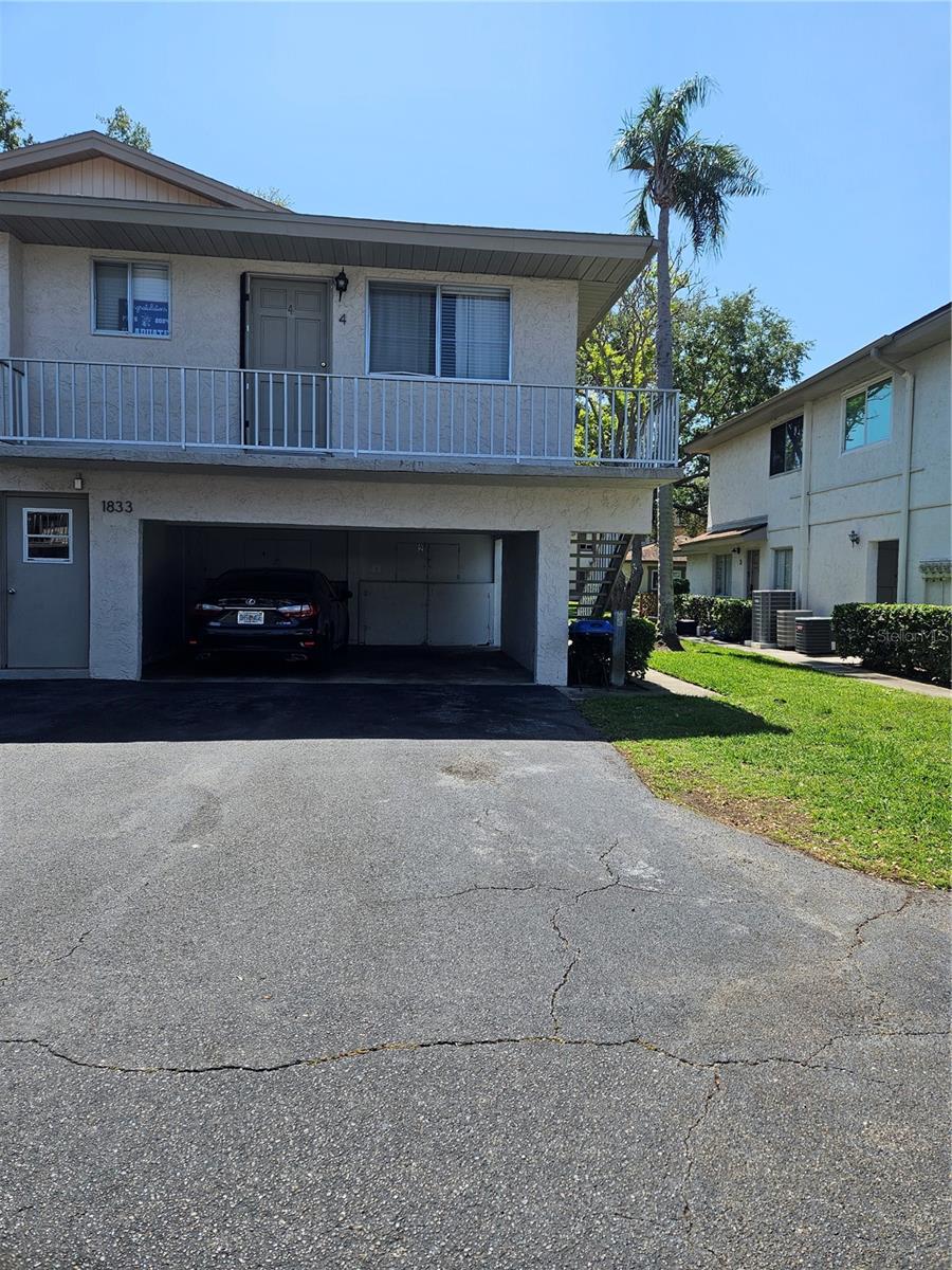Image 21 of 27 For 1833 Bough Avenue 2