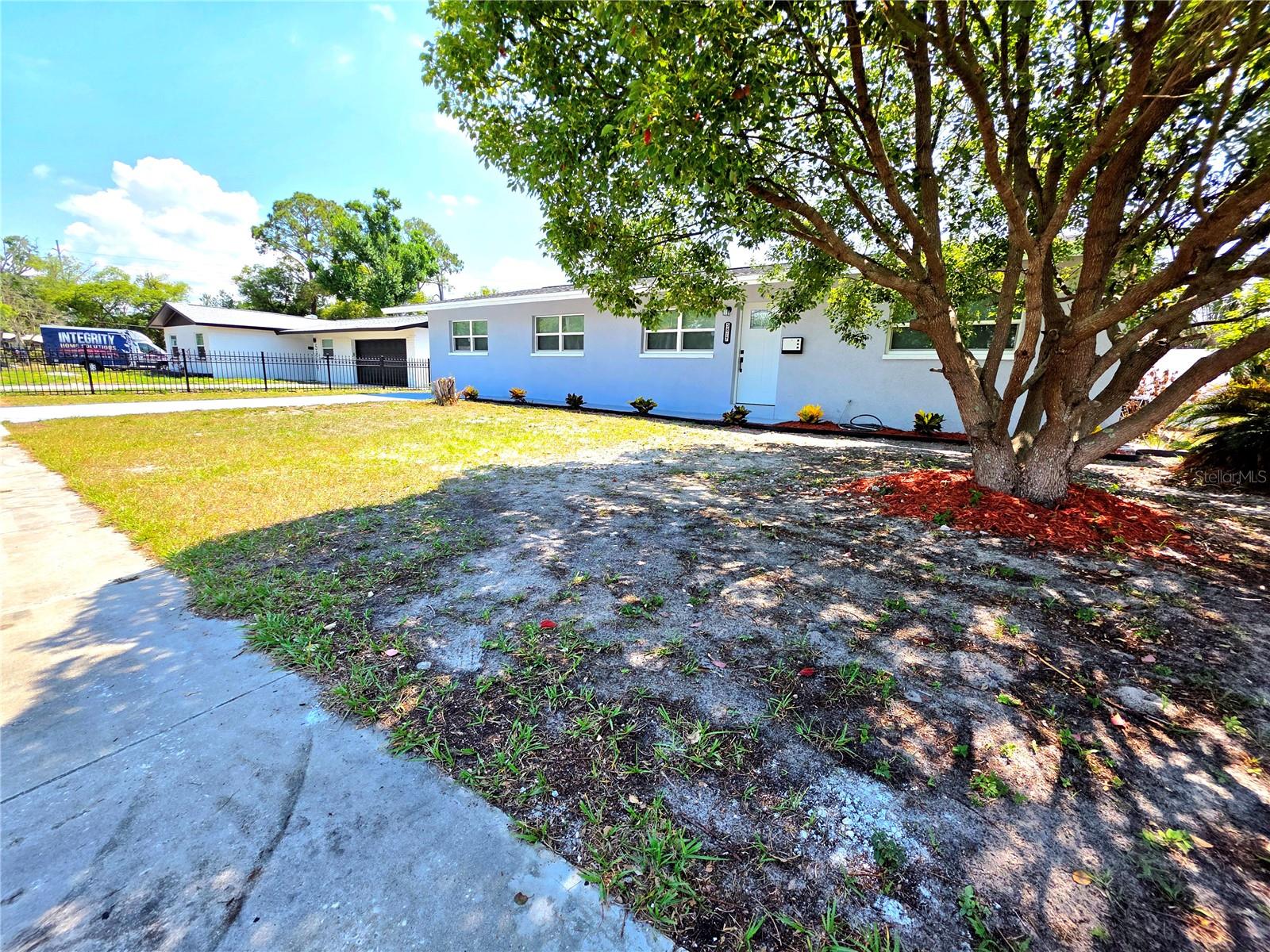 Image 4 of 37 For 5817 Liverpool Drive