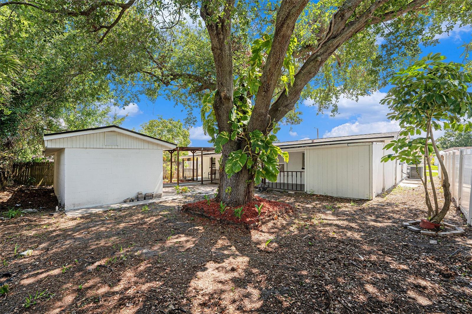 Image 32 of 41 For 4812 El Capistrano Drive
