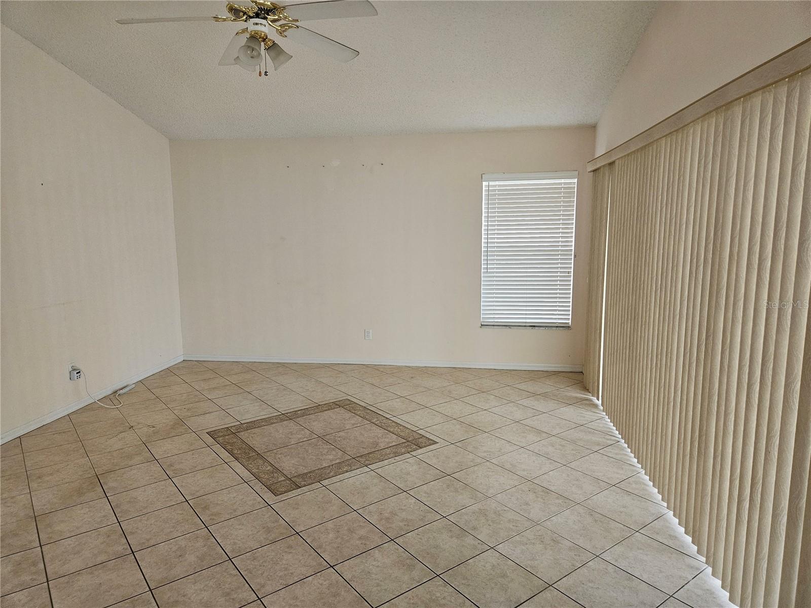 Image 12 of 47 For 2421 Del Webb Boulevard