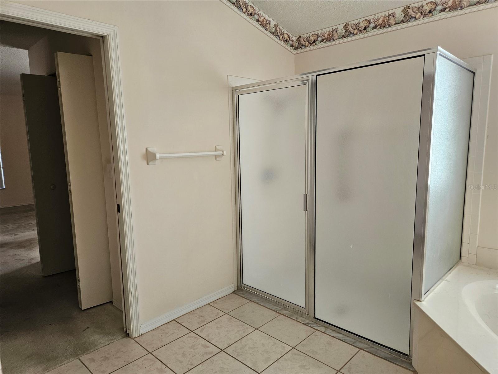 Image 22 of 47 For 2421 Del Webb Boulevard