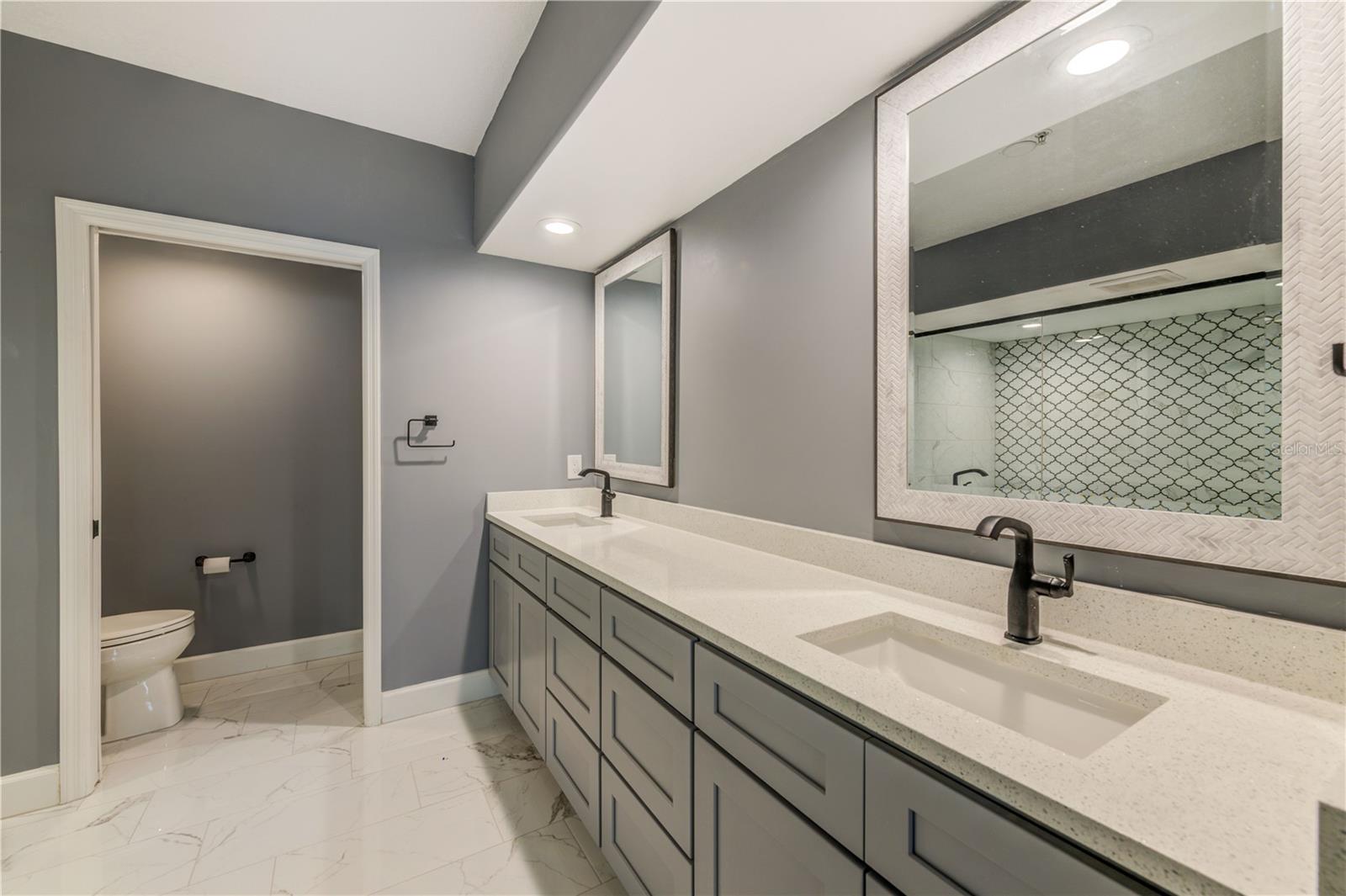Image 6 of 19 For 1645 Pinellas Bayway S B2