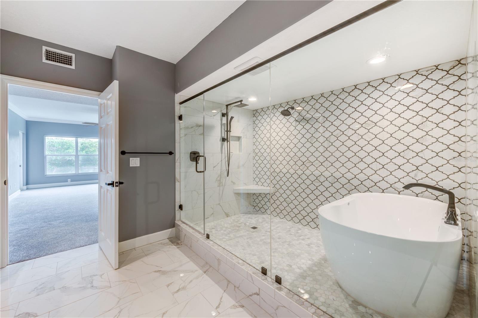 Image 7 of 19 For 1645 Pinellas Bayway S B2