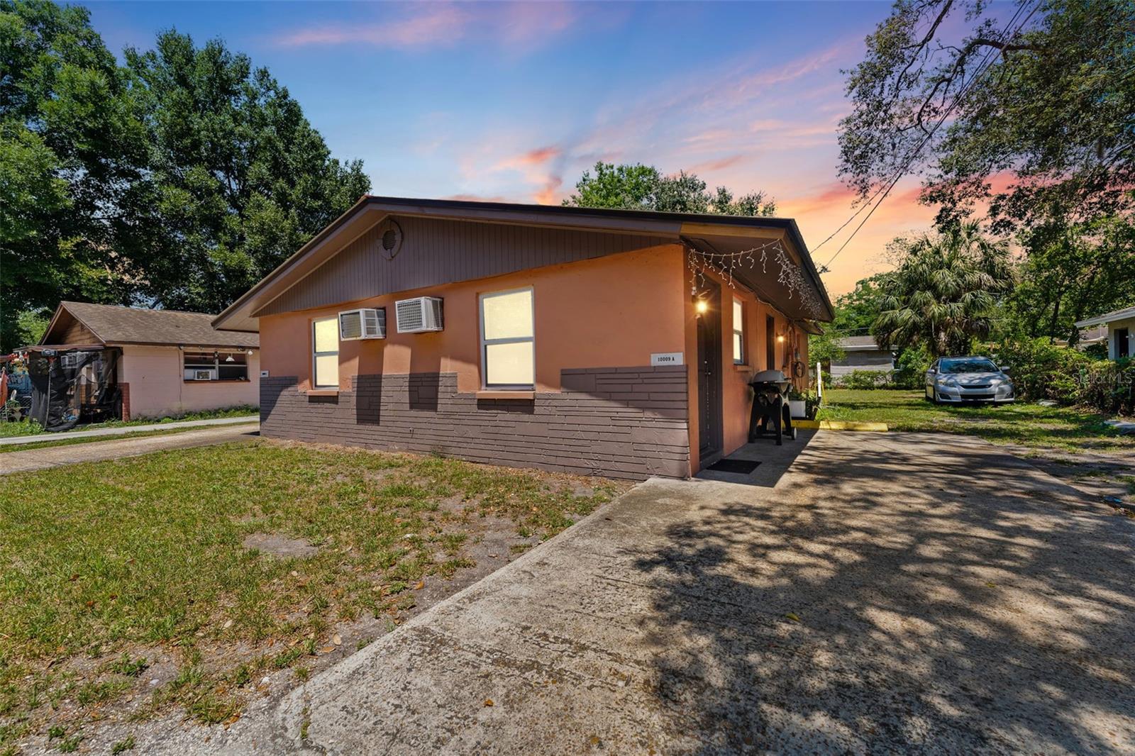 Details for 10009 10th Street, TAMPA, FL 33612