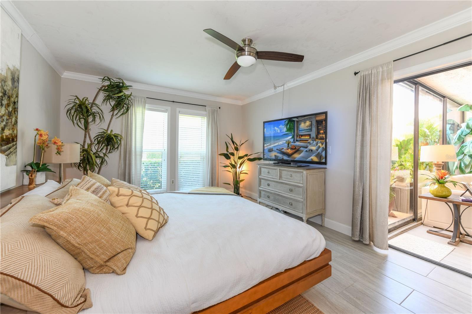 Image 11 of 17 For 2335 Beneva Terrace 2254