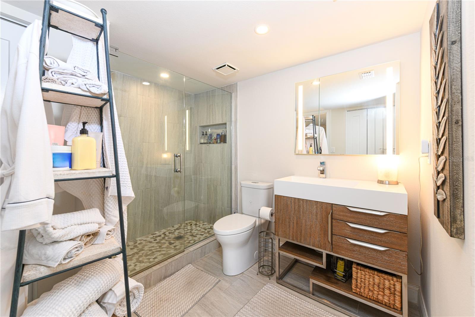 Image 13 of 17 For 2335 Beneva Terrace 2254