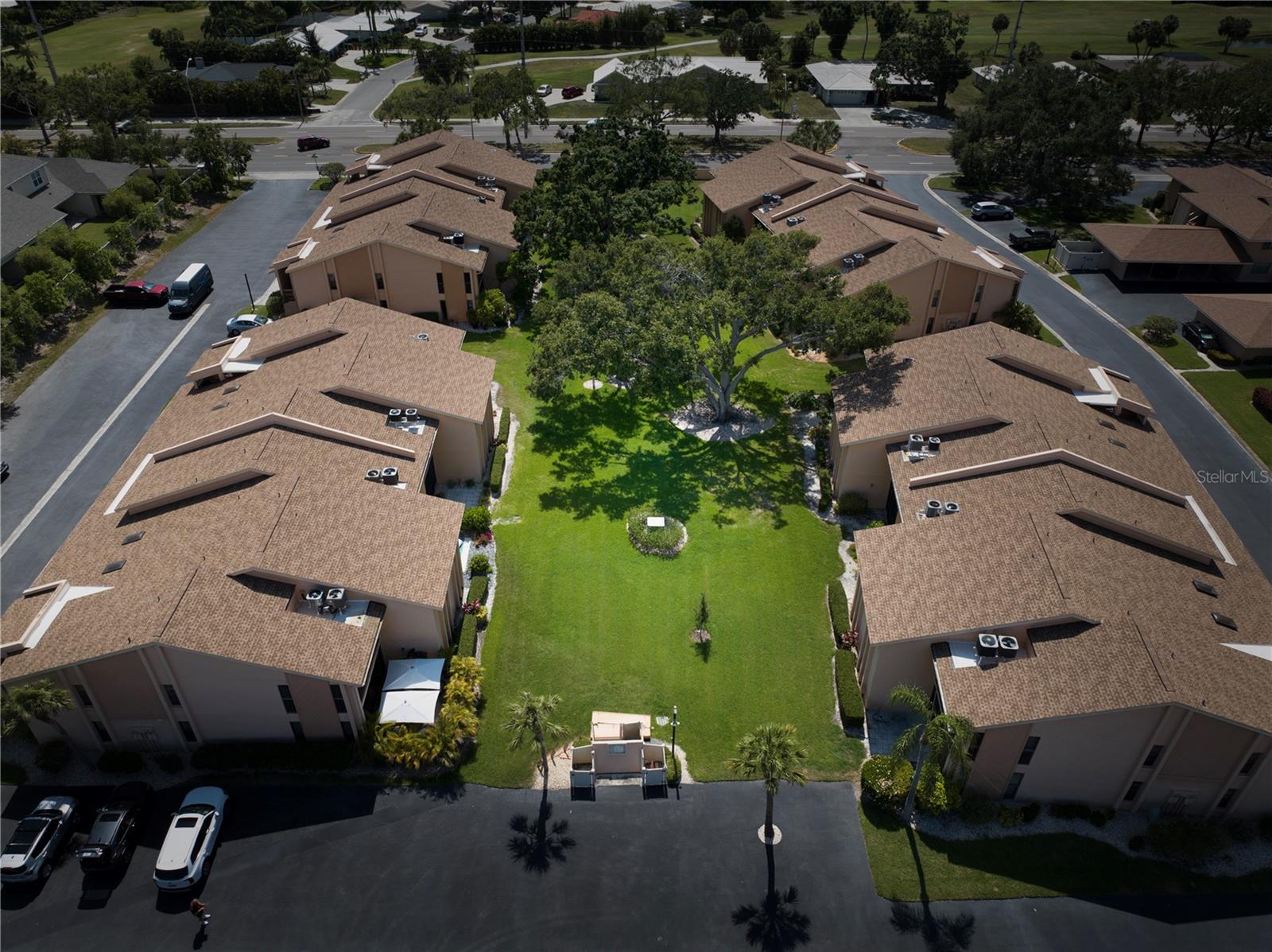Image 2 of 17 For 2335 Beneva Terrace 2254