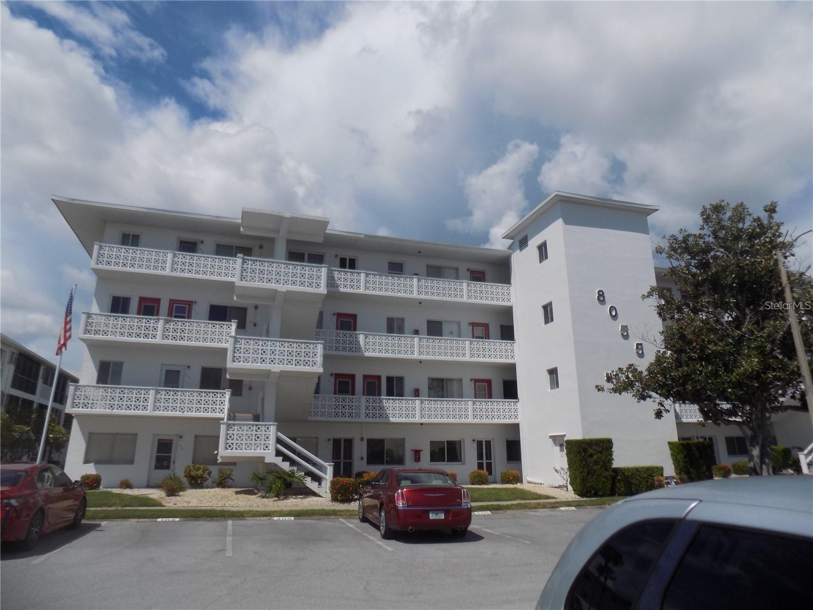 Details for 8055 112th Street 401, SEMINOLE, FL 33772