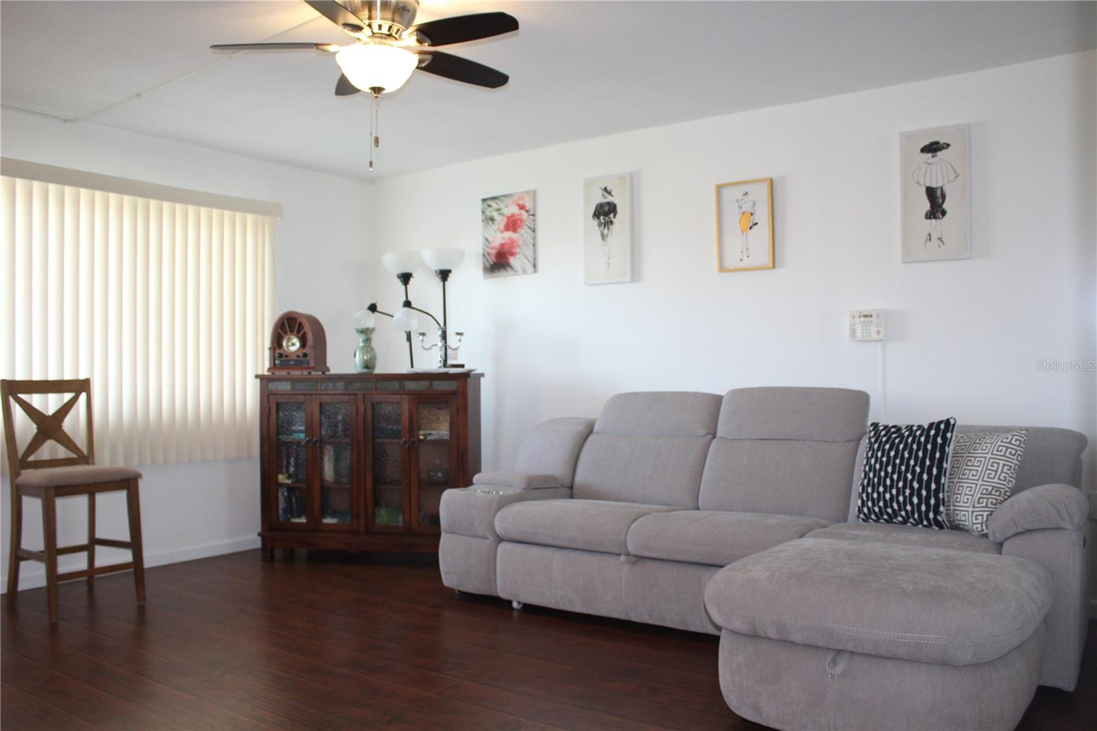 Image 12 of 22 For 8055 112th Street 401