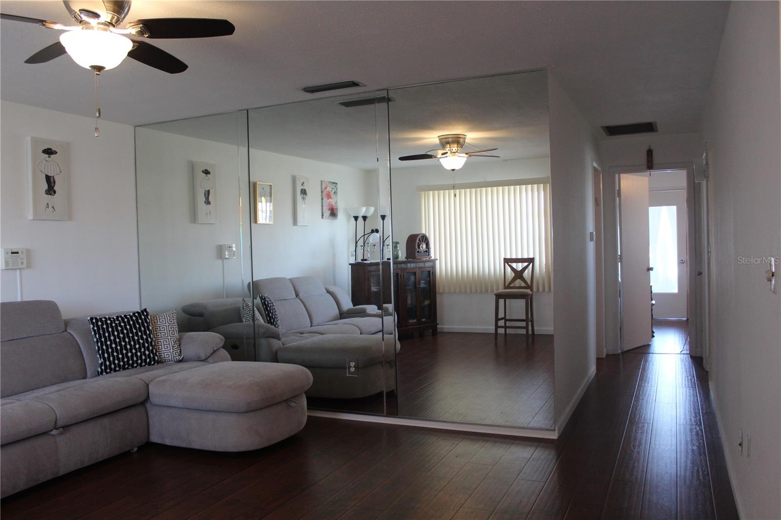 Image 13 of 22 For 8055 112th Street 401