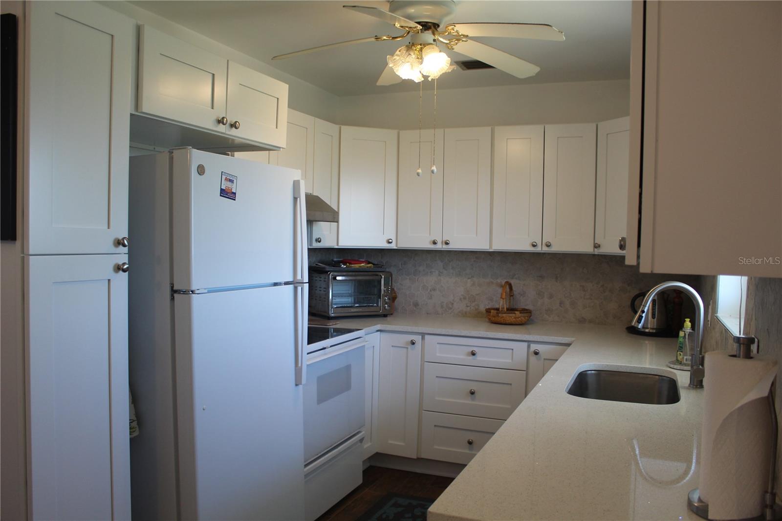 Image 5 of 22 For 8055 112th Street 401