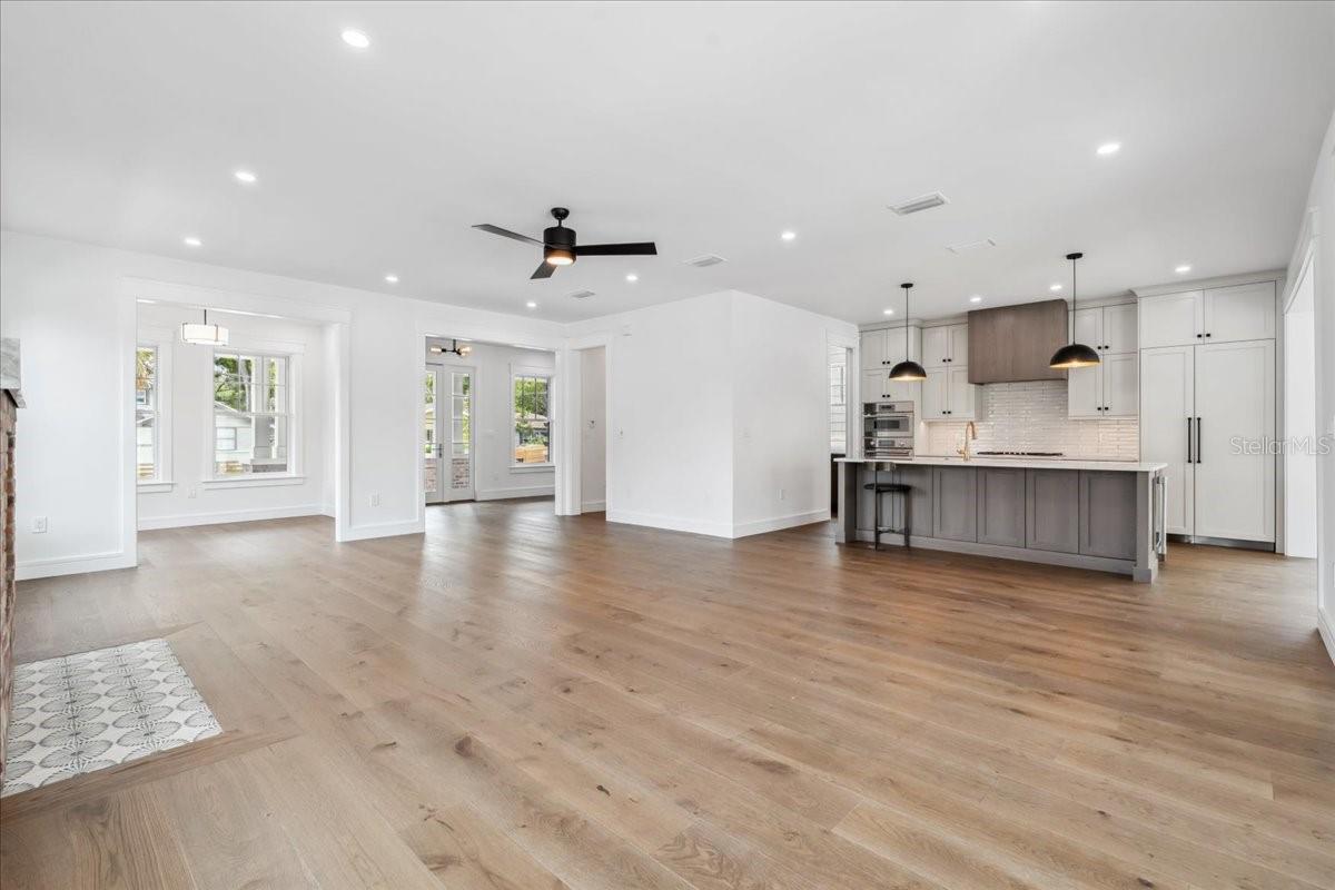 Image 13 of 79 For 2101 3rd Avenue N