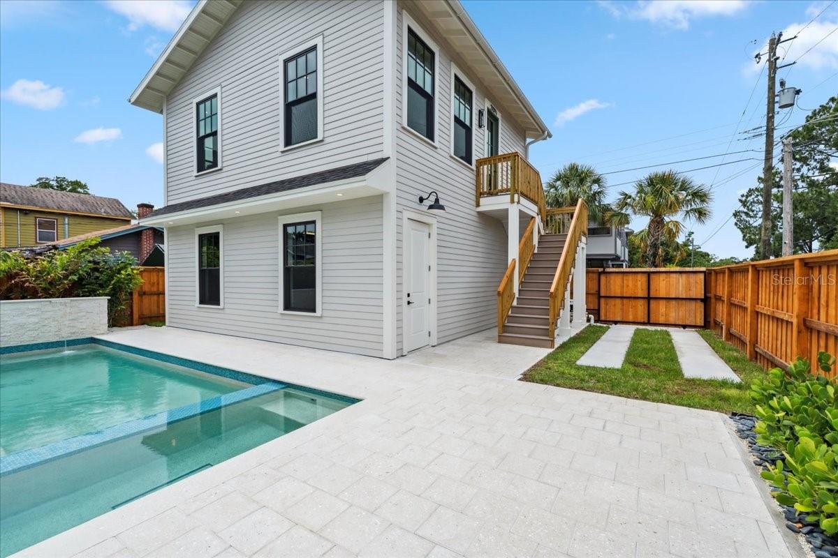 Image 59 of 79 For 2101 3rd Avenue N