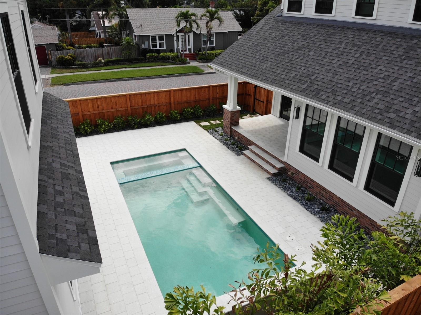 Image 77 of 79 For 2101 3rd Avenue N