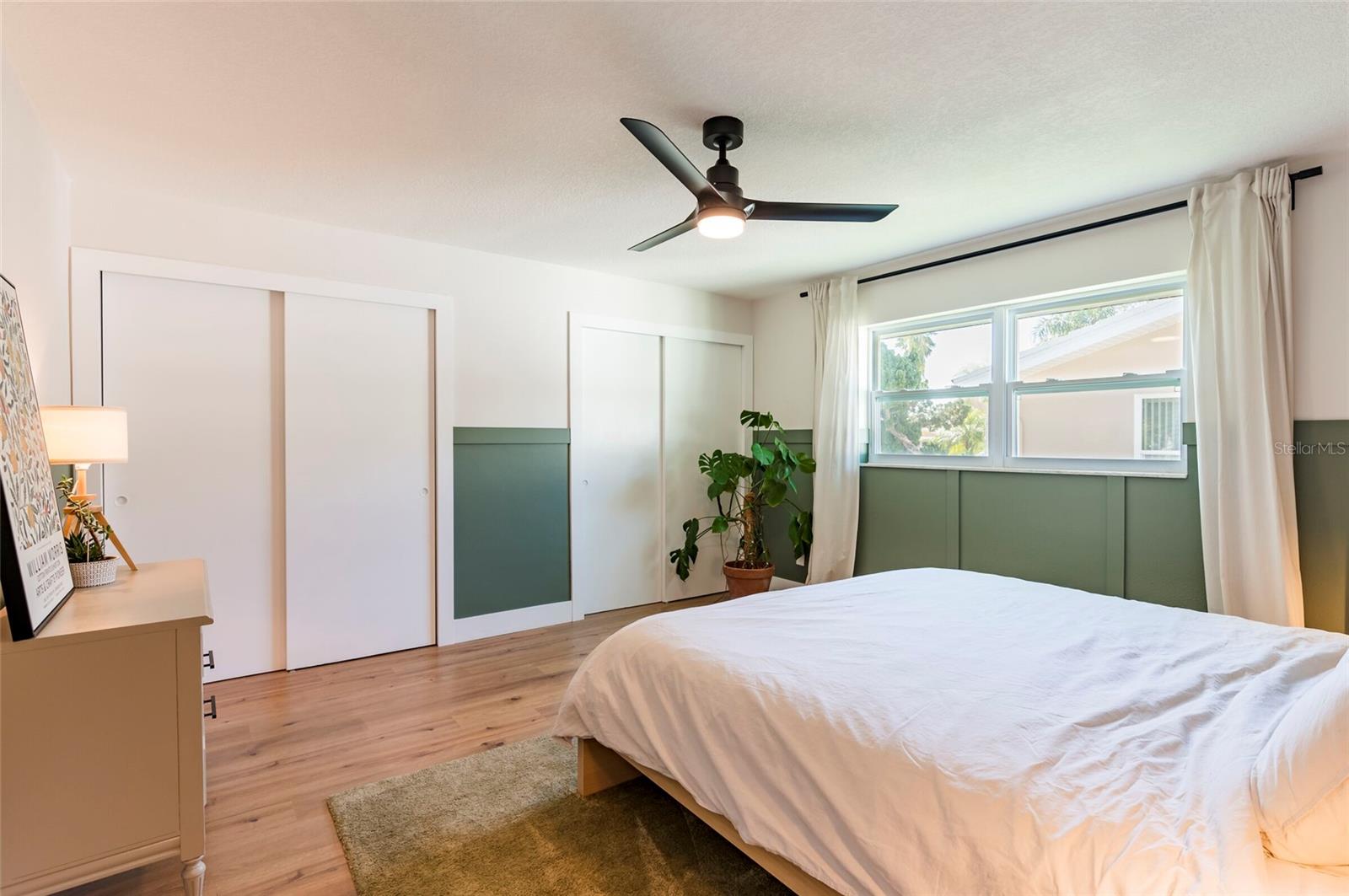 Listing photo id 26 for 14261 113th Avenue
