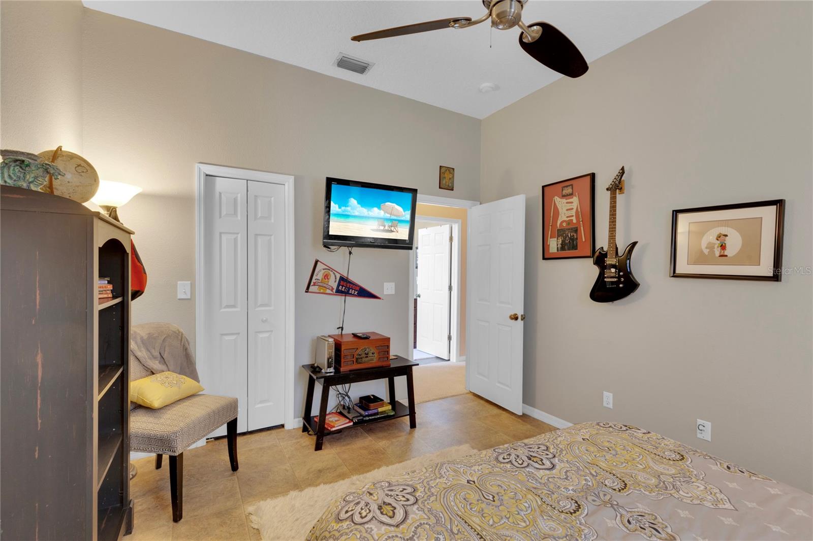 Listing photo id 43 for 2015 Long Branch Lane