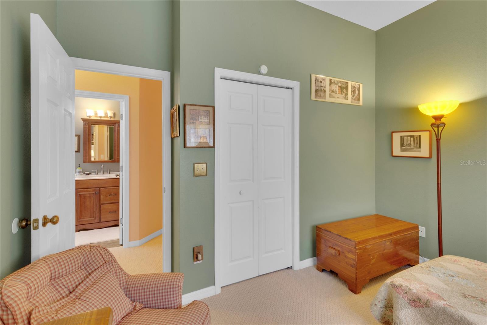 Listing photo id 48 for 2015 Long Branch Lane