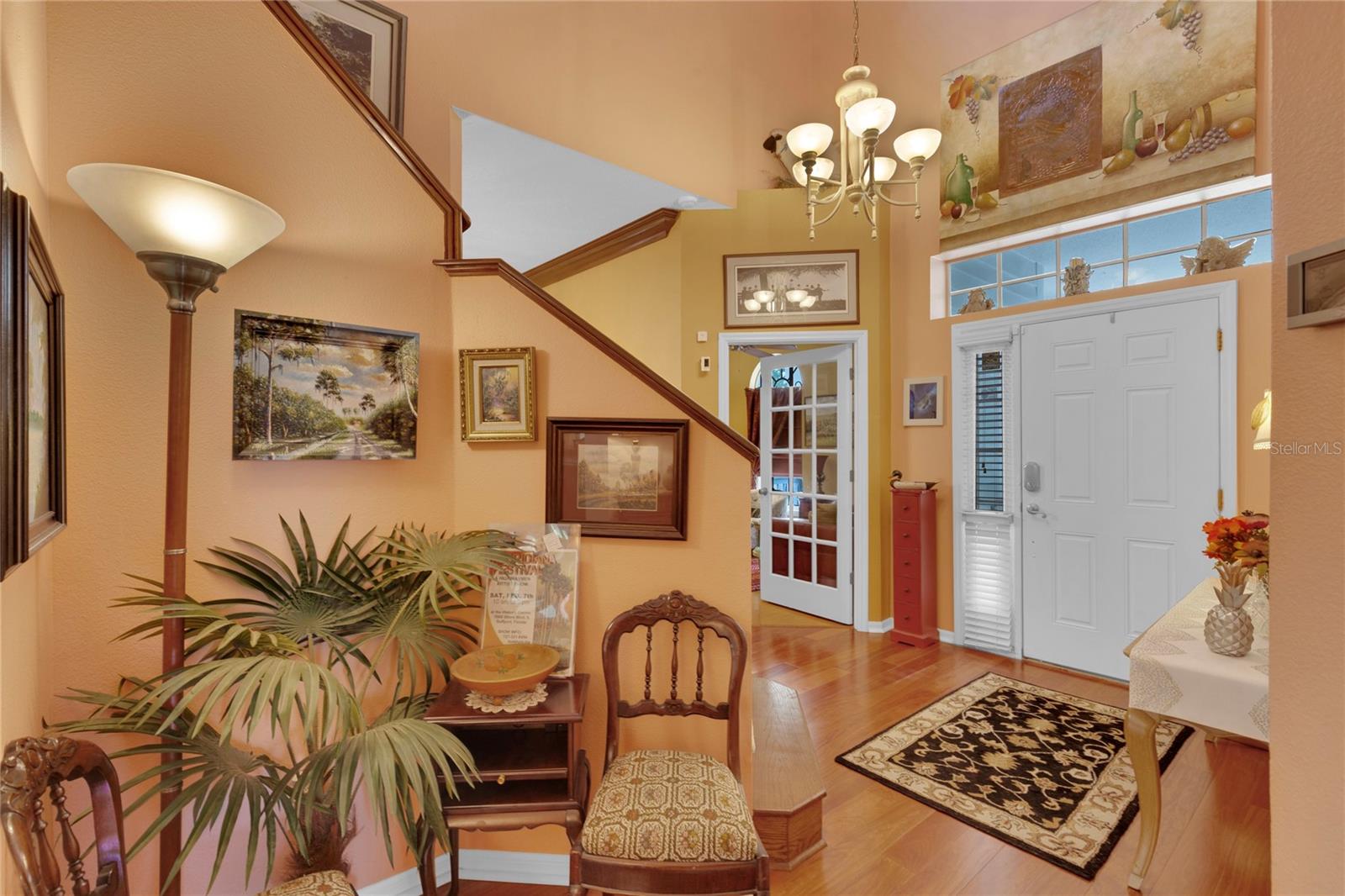 Listing photo id 5 for 2015 Long Branch Lane