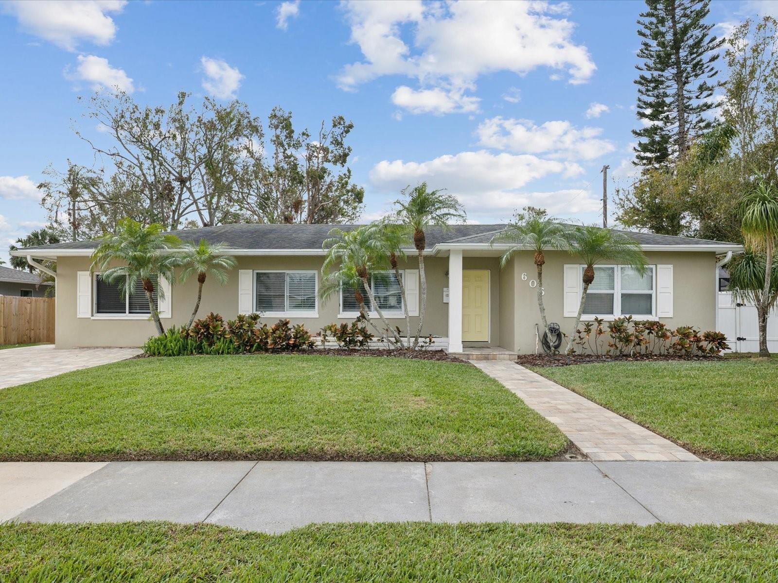 Image 39 of 67 For 605 Gardenia Street